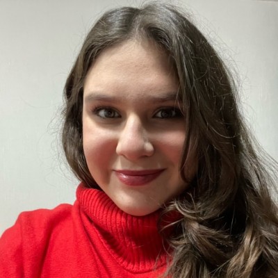 Mariana V.